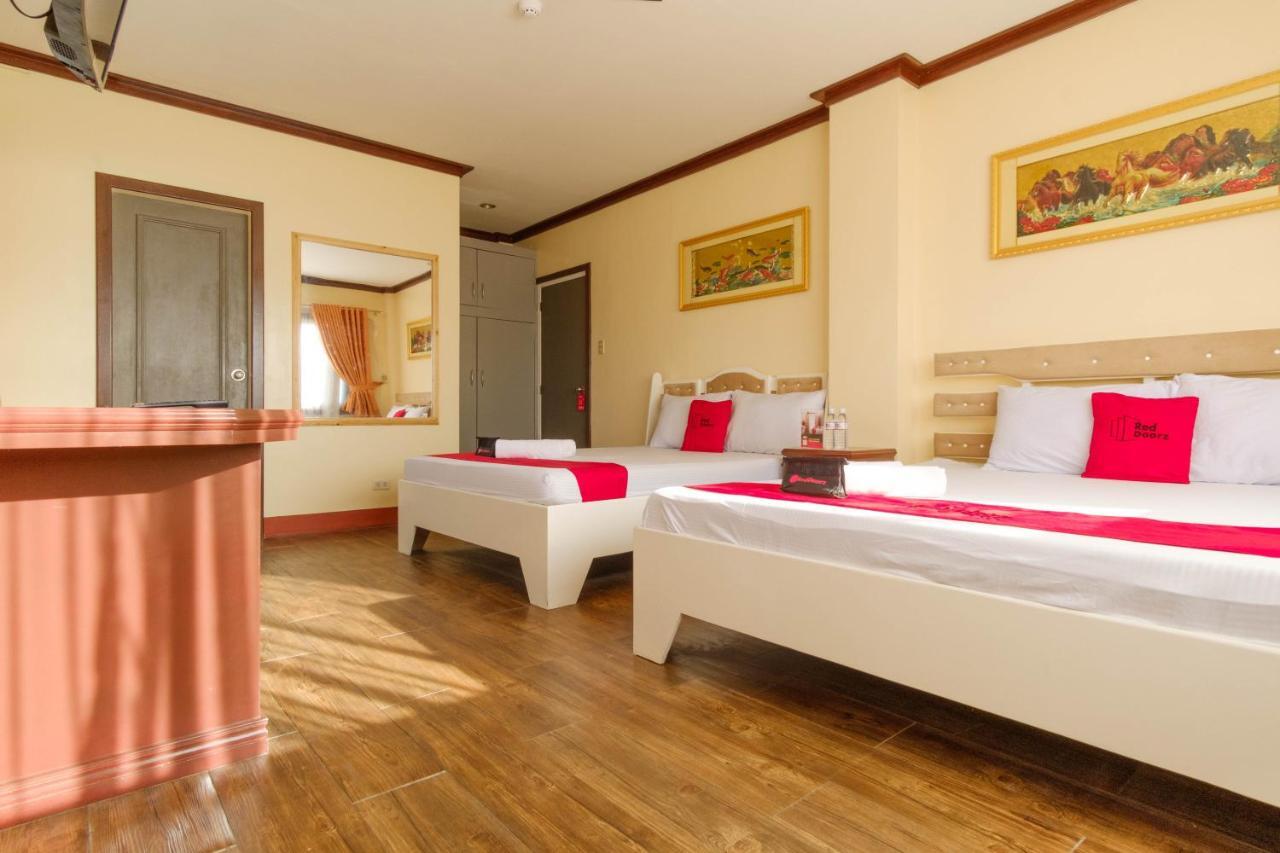 Reddoorz Plus @ Seaborne Hotel Subic Zambales Exterior photo